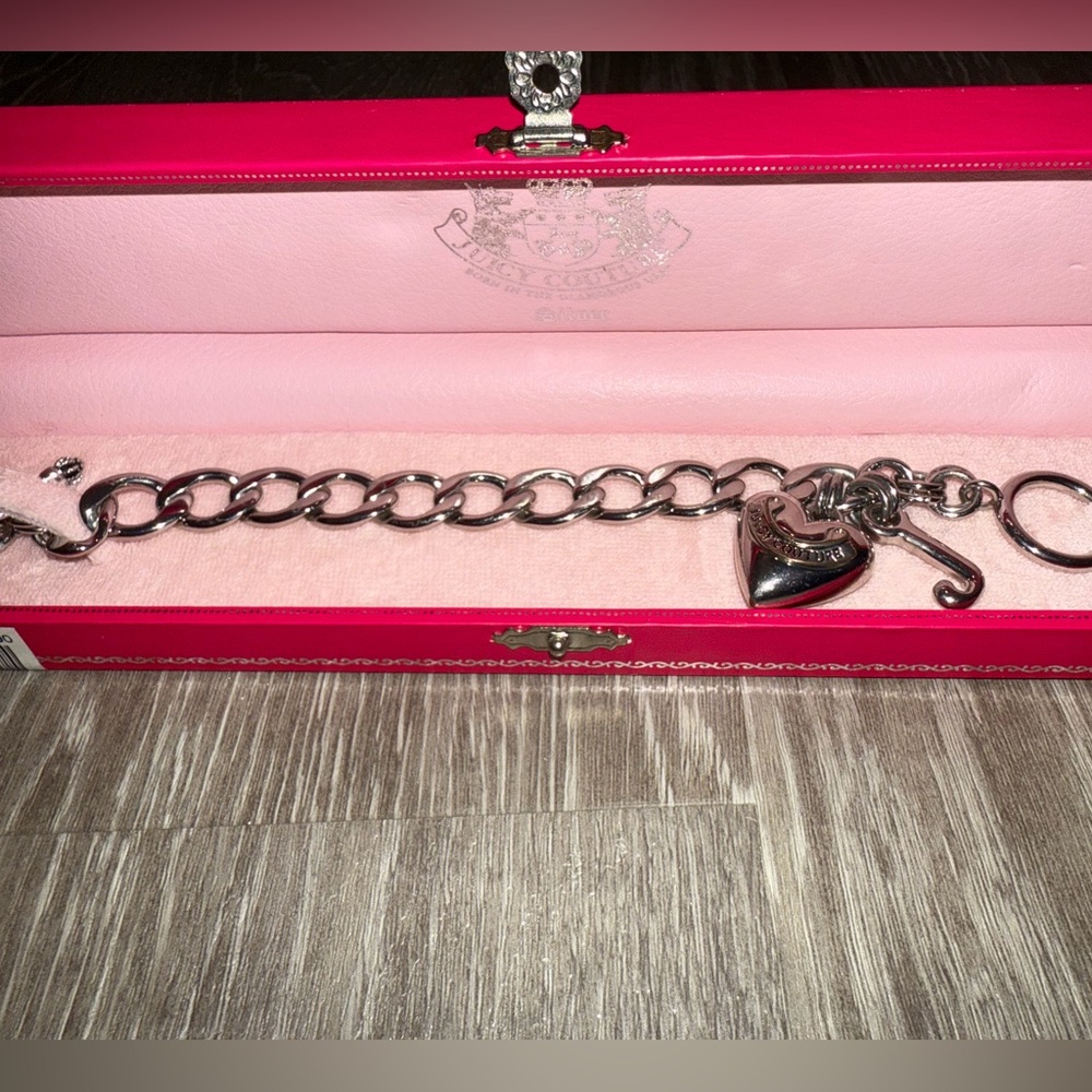 Juicy Couture Silver Chain Bracelet with Heart Charm